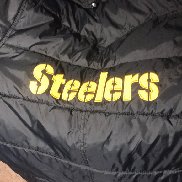 Steelers puffer jacket! Two breast pockets Large - Picture 8 of 8